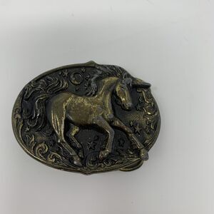 Vintage 1981 Great American Belt Buckle Unicorn Horse Brass Western H511 USA